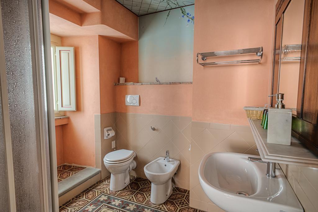 Bed & Breakfast L'antica Bifore 2*